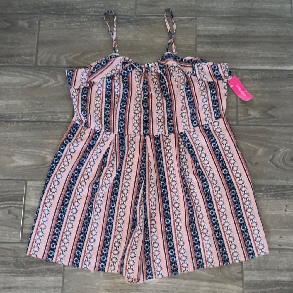 XHILARATION SHORT ROMPER